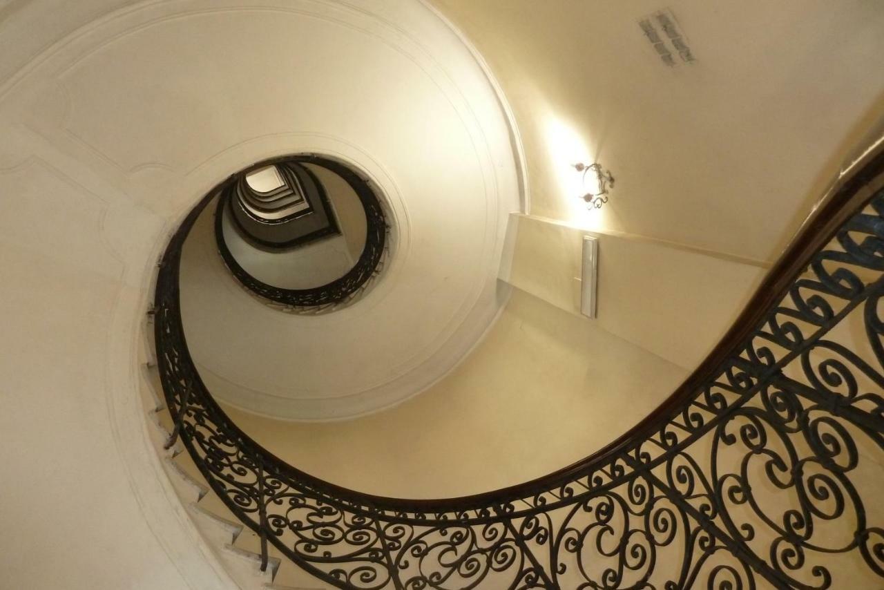 Pesto Guest House جنوة المظهر الخارجي الصورة